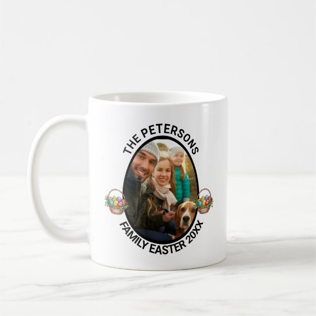 Personlig Family Påsk Photo Egg Basket Kaffemugg (Vänster)