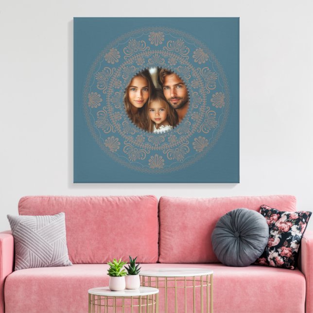 Personlig Family Porträtt Rococo Mandala, Guld Canvastryck (Insitu (Vardagsrum))