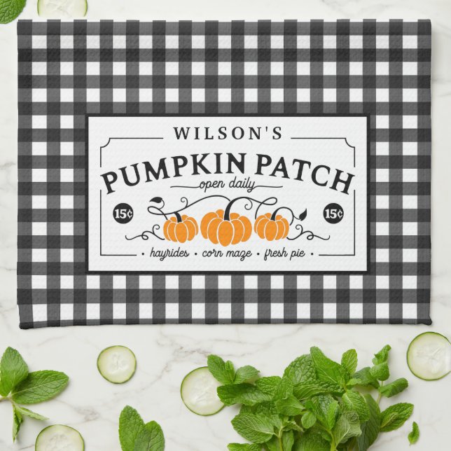 Personlig Farmhouse Pumpkin Patch Kökshandduk (Vikta)