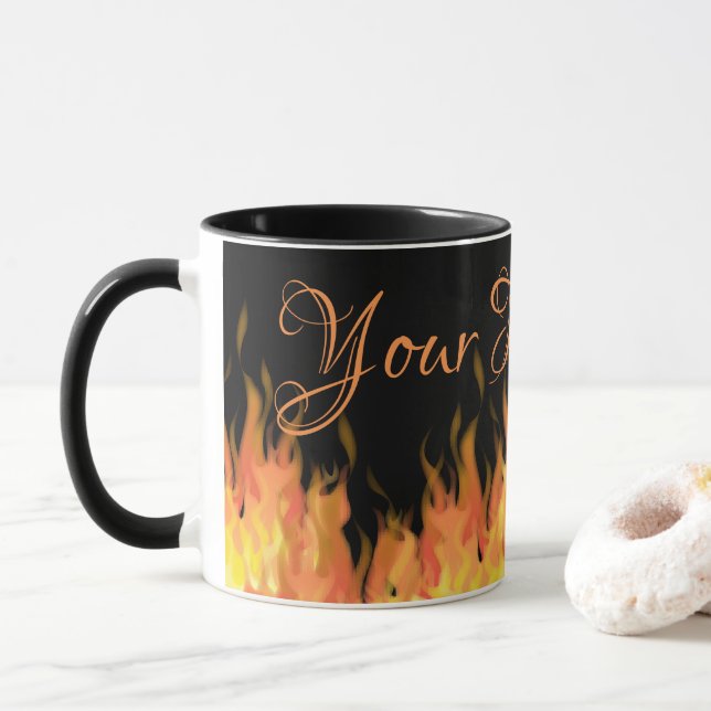 Personlig Flames Black & Orange Mugg (Med munk)