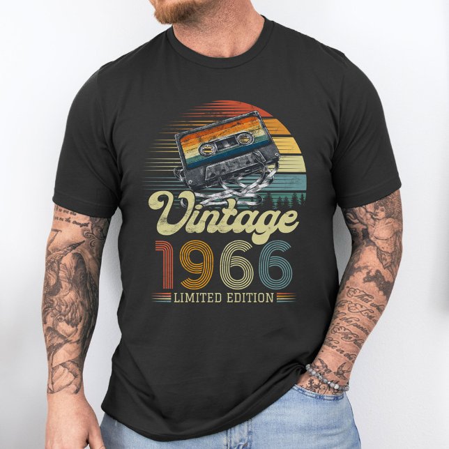 Personlig Födelsåars Vintage Kassettband T Shirt (Skapare uppladdad)