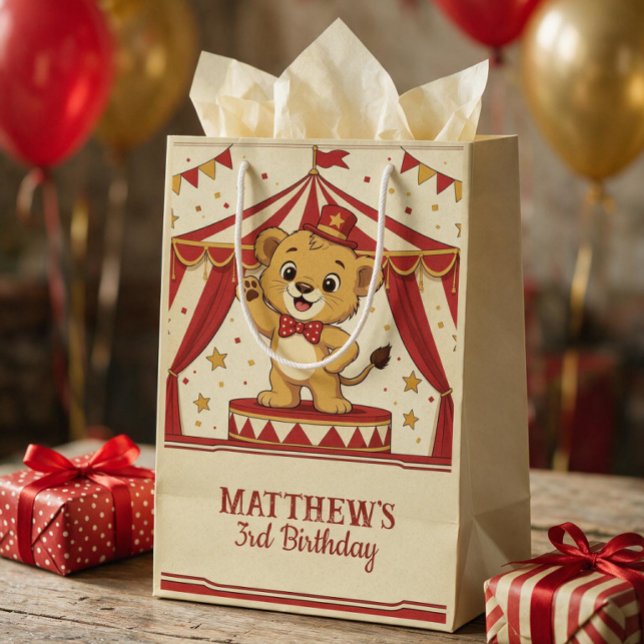 Personlig födelsedagsfirande med Vintage Circus Li (Vintage Circus Lion Cub Personalized Birthday Medium Gift Bag)