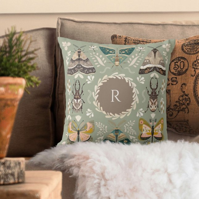 Personlig Folk Art Insekt Monogram Kudde (Skapare uppladdad)