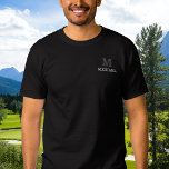 Personlig för anpassat namn för elegant, monogram broderad t-shirt<br><div class="desc">Anpassa texten och skapa personligens broderade T-shirt. Klicka på REDIGERA UTFORMNING och markera sedan en textrad för att ändra texten färg. Du kan överföra den här designen till andra Zazzle-produkter och justera den så att den passar de flesta Zazzle-objekt. StandardStudio-design görs i högupplöst grafik för utskrift av professioneller. Tack för...</div>