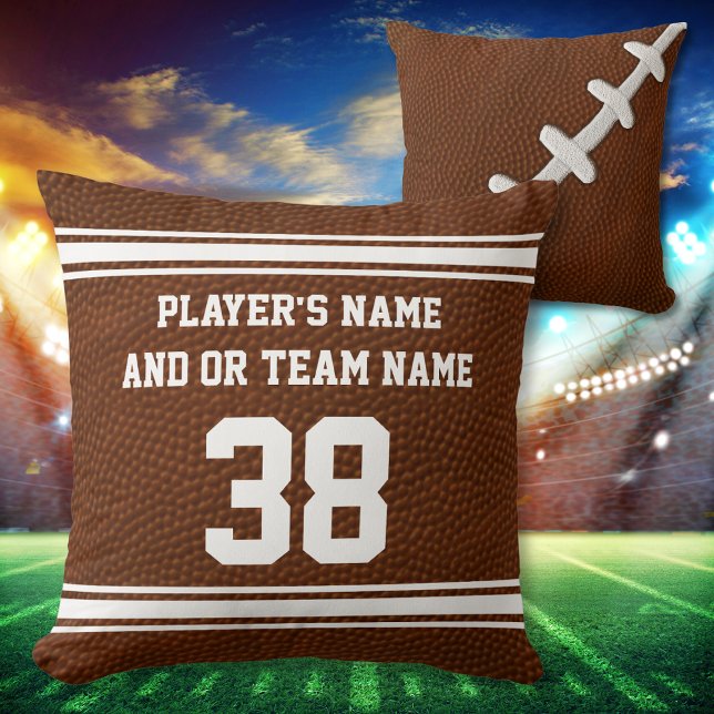 Personlig för bästa fotbollsgåvor under natten kudde (Personalized, Football Throw Pillows. Great, football team gifts, or, Football senior night gifts.)