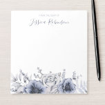 Personlig för blåfärgad Blommigt Anteckningsblock<br><div class="desc">Elegant anteckningsblock i modern blommigt med dammiga,  vita,  vita,  vattenfärgade blommor som ro,  anemoner och löv med handskriven kalligrafi.</div>