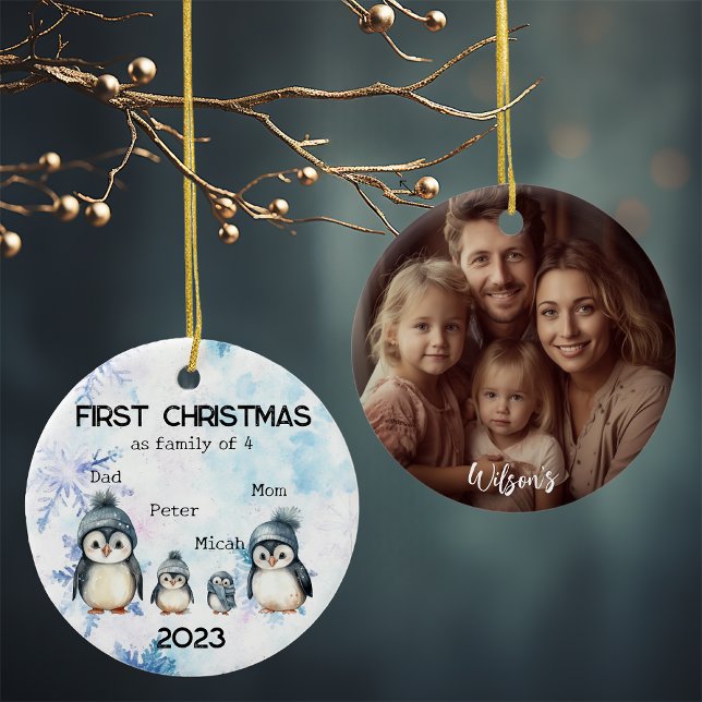 Personlig Första jul som en familj av fyra Julgransprydnad Keramik (Skapare uppladdad)