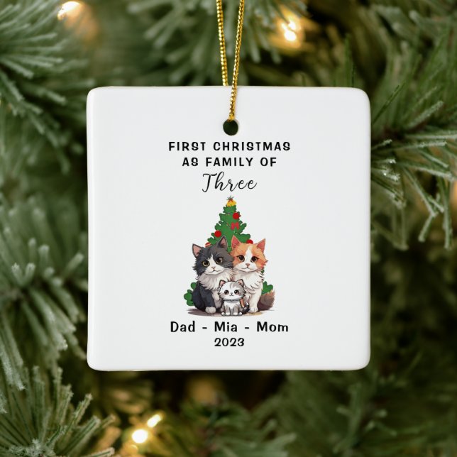 Personlig Första jul som familj tre Julgransprydnad Keramik (Träd)