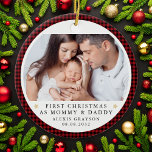 Personlig Första jul som föräldrafoto Julgransprydnad Keramik<br><div class="desc">Anpassa detta prydnadsämne med ett favoritfoto till ge till de nya föräldrarna som en keepsaké att hänga på deras träd.</div>