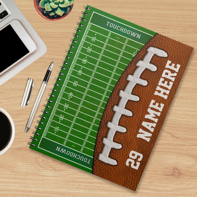 Personlig Fotbollsdatorer Ditt namn, NUMMER Anteckningsbok Med Spiral ( Football Notebook. Football school stuff. Gifts for Football lovers. Sports related school items. )