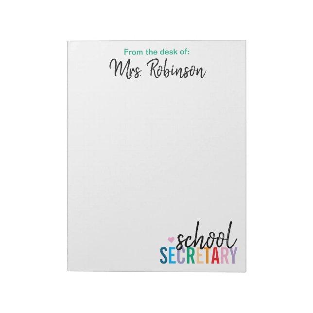 Personlig från skolsekreterarens skrivbord anteckningsblock (Roterad)