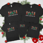 Personlig Funny Ansikte Photo jul Elf T Shirt<br><div class="desc">Gå in i feststämningen med vår familje- och Vänner-Anpassningsbar Elf Ansikte Matching T-shirts till jul! Anpassa T-tröjan med snygga mönster och lägg till din familjs ansikte för att göra den unik för dig. Den här skjortan är perfekt för familjefotor eller helgdag. Perfekt för familjejul party, grupptillställningar och mysiga julförmiddagar gör...</div>