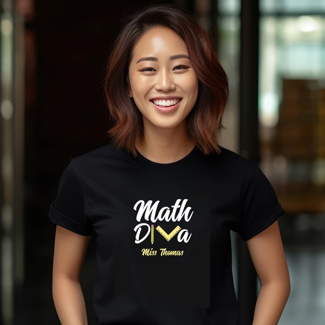 Personlig Funny Math Diva Teacher T Shirt (Skapare uppladdad)