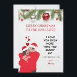 PERSONLIG FUNNY ROMANTIC MAKE/WIFE CHRISTMAS JULKORT<br><div class="desc">Denna personlig,  roliga och romantiska julkort är perfekten för att uttrycka kärlek och  lite skratt med din make under julhelgen. Det kommer att bli en omhuldad keepy och en påminnelse om ert speciella band. Ta med en illustration eller bild som kombinerar humor och romantik.</div>