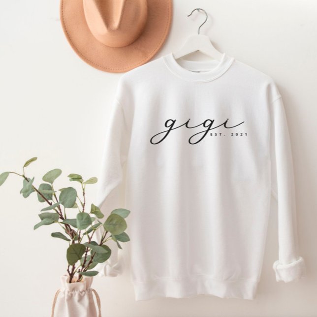 Personlig Gigi Grandma Sweatshirt T Shirt (Skapare uppladdad)