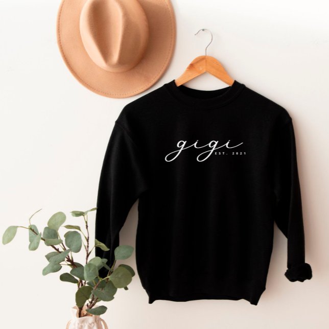 Personlig Gigi Grandma Sweatshirt T Shirt (Skapare uppladdad)