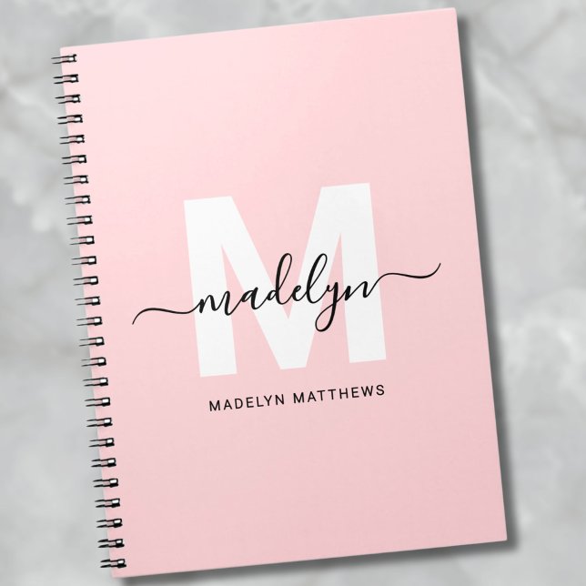 Personlig Girly  Rosa Monogram Anteckningsbok (Girly Blush Pink Monogram notebook)