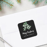 Personlig God jul Berries Löv Black Fyrkantigt Klistermärke<br><div class="desc">I elegant dekoreras julklickaren med vattenfärgsmistleton löv och bär. Enkelt anpassade. Ursprunglig vattenfärg © Michele Davies.</div>