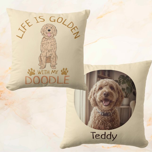 Personlig Golden Doodle Livet är gyllene kudde (Skapare uppladdad)