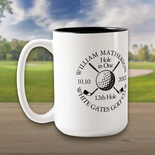Personlig golfboll och golfklubbor Hole in One Två-Tonad Mugg (Hole in One Golf Ball And Clubs Personalized Two-Tone Coffee Mug)