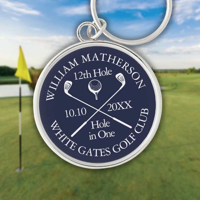 Personlig golfhål i ett marinblått rund silverfärgad nyckelring (Personalized Golf Hole in One Navy Blue Keychain)