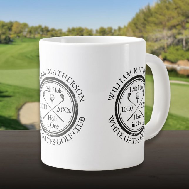 Personlig golfhål-i-ett-present jumbo mugg (Golf Hole in One Personalized Giant Coffee Mug)
