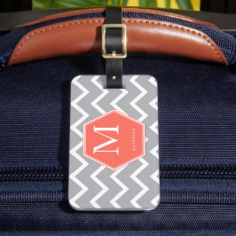 Personlig grå kilkorall hexagon monogram bagagebricka