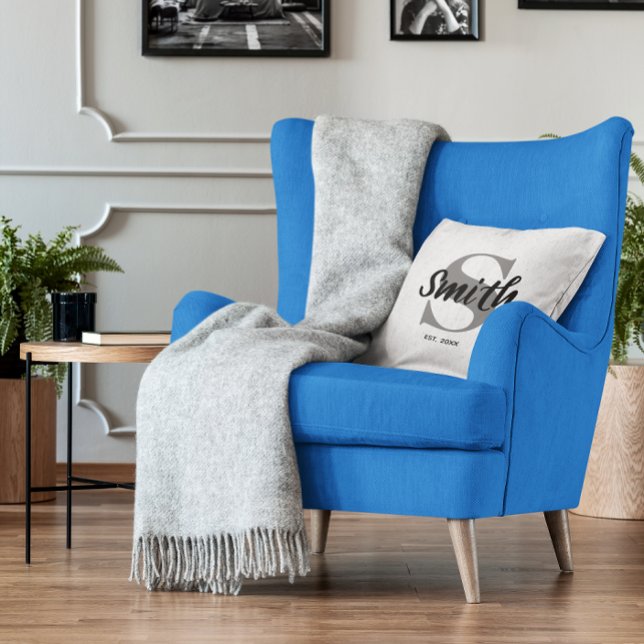 Personlig grå och svart familjemonogram kudde (Personalized Grey and Black Family Monogram Throw Pillow)