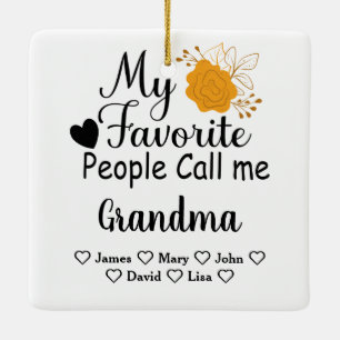 Personlig Grandma med namn i barnbarn Julgransprydnad Keramik