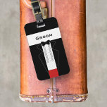Personlig Groom Bachelor Party Luggage Tag Bagagebricka<br><div class="desc">Om din Groom har plats att zooma av på en höft resa innan hans smekmånad,  så ta honom den här tuxedo-bagagemaget till hans rums väska. Underbar gåva till reklampartier</div>