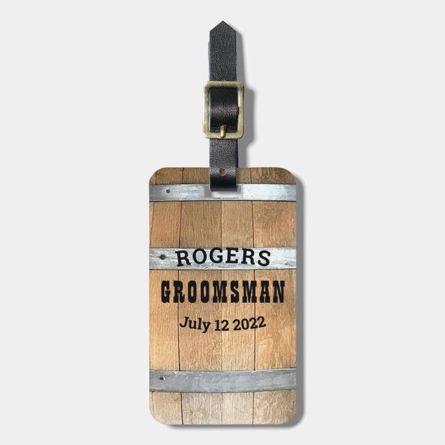 Personlig Groomsman Bourbon Barrel Bagagebricka (Vertikal Framsida)