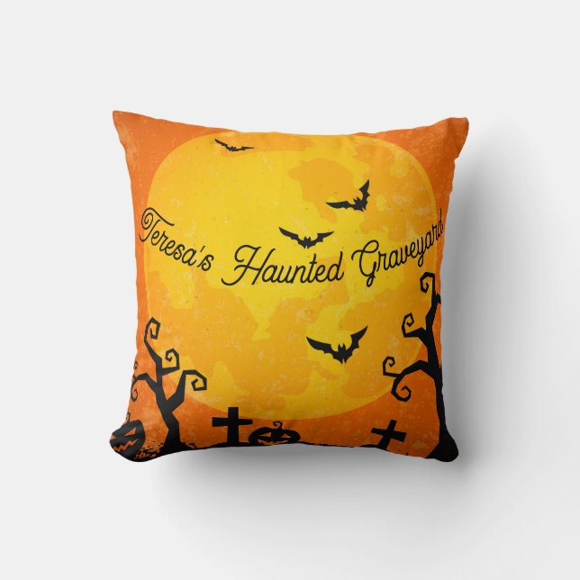 Personlig Haunted Graveyard Pillow, Måne Kudde (Framsida)