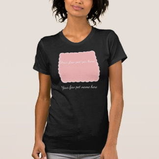 Personlig husdjursfoto i rosa scalloped ram t shirt