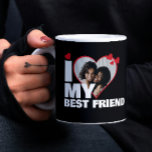 Personlig I Kärlek mitt bästa hjärtefoto Kaffemugg<br><div class="desc">Anpassningsbar Personlig Ett av ett slags foto Heart-mugg från Ricaso - Kärlek hjärtfotomall Design ... lägg helt enkelt till ett eget foto till detta kaffe av underbar anpassningsbar mugg med fetstil I KÄRLEK MY BFF Best Friend (lägg till din egen text eller lämna efter behov) .. som är lätt att...</div>