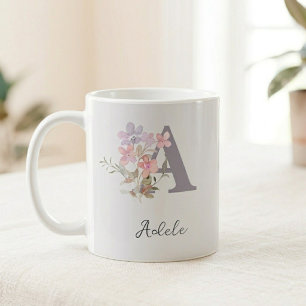 Personlig initial mugg: Blommig bokstavsdesign Kaffemugg
