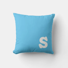 PERSONLIG INITIAL PILLOW KUDDE