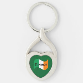 Personlig Irish Flagga with Celtic Font Twisted Heart Silverfärgad Nyckelring
