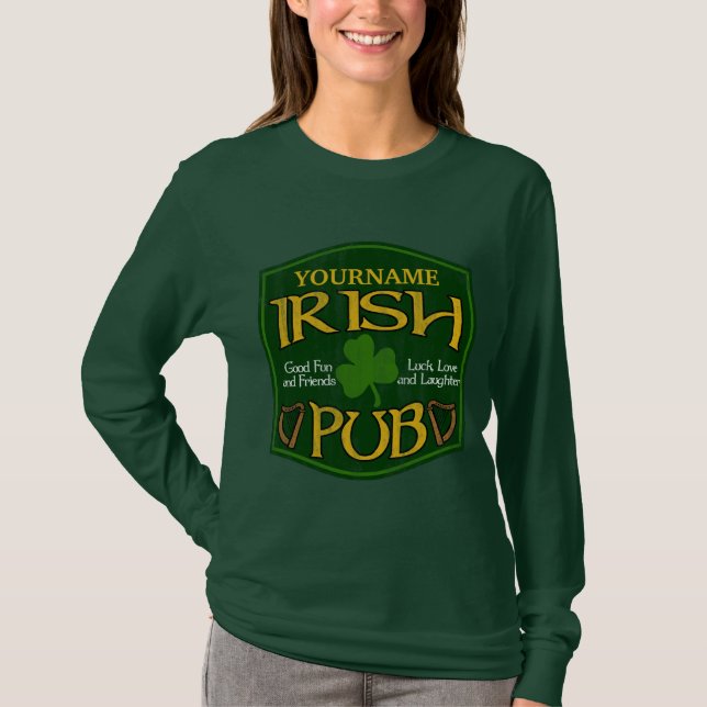 Personlig Irish Pub Sign St patricks day T-shirt (Framsida)