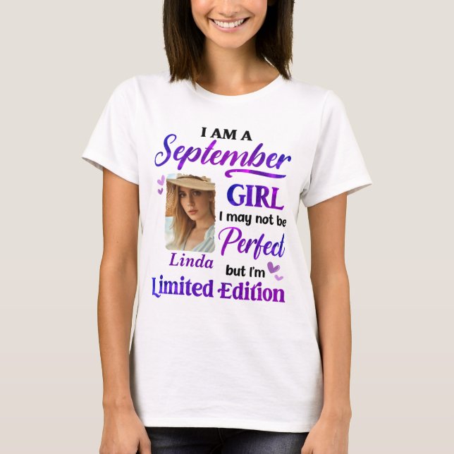 Personlig jag är en September-flicka med CustomPho T Shirt (Framsida)