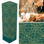 Personlig jul Snowflake Grönt Guld Gift Presentask För Vinflaska<br><div class="desc">Lägg till wowen till flaska i vin eller Champagne med en personlig presentbox! Den här elegantens vintertemainriktade utformning visar ord "God jul och kan vara personlig med mottagarens namn eller en familjs namn och helgdag. En snyggt över hela mönster med sammankopplade blomformer, hjärtformade blad och dekorativt snöflingor. Tryckt med faux...</div>