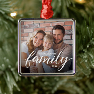 Personlig juldekoration med familjefoto i modern s