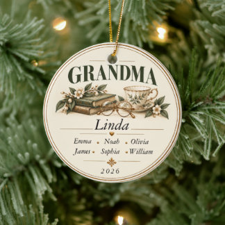 Personlig julgransprydnad för mormor med namn keramik
