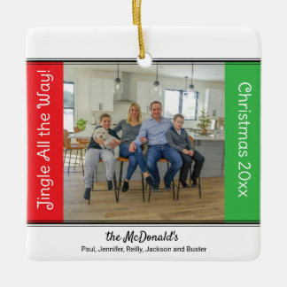 Personlig julgransprydnad med texten 'Jingle All t Keramik