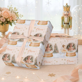 Personlig julklot med nötknäppare-ballerina presentpapper