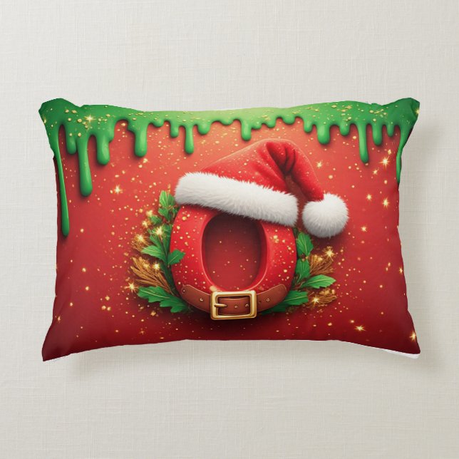 Personlig julmonogram O med tomteluva Prydnadskudde (Framsidan)