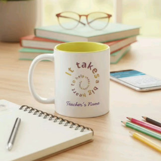 Personlig kaffemugg för lärare med spiralhjärta -