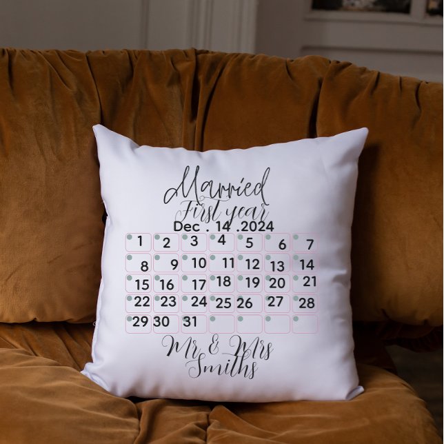 Personlig kalender för gifta datum kudde (Skapare uppladdad)