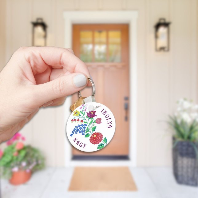 Personlig Kalocsai Flower Stem Nyckelring (Hungarian folk art flowers keychain design.)