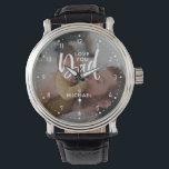 Personlig "Kärlek you Pappa" Photo Watch Armbandsur<br><div class="desc">Anpassa den här klockan med ord,  "Kärlek you Pappa" med ett foto från Instagram,  din dator eller mobil och ditt namn. Om du behöver hjälp med att anpassa det här,  meddela mig med hjälp av knappen nedan så kommer jag att vara lycklig för att hjälpa till.</div>