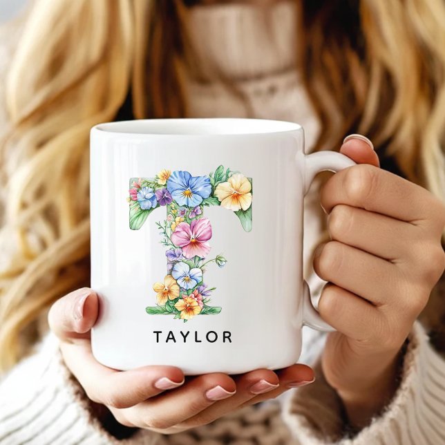 Personlig keramikkopp med blommig monogram - gåva  kaffemugg (floral alphabet mug gift for her, custom mug birthday gift wife, floral monogram graduation for girl)
